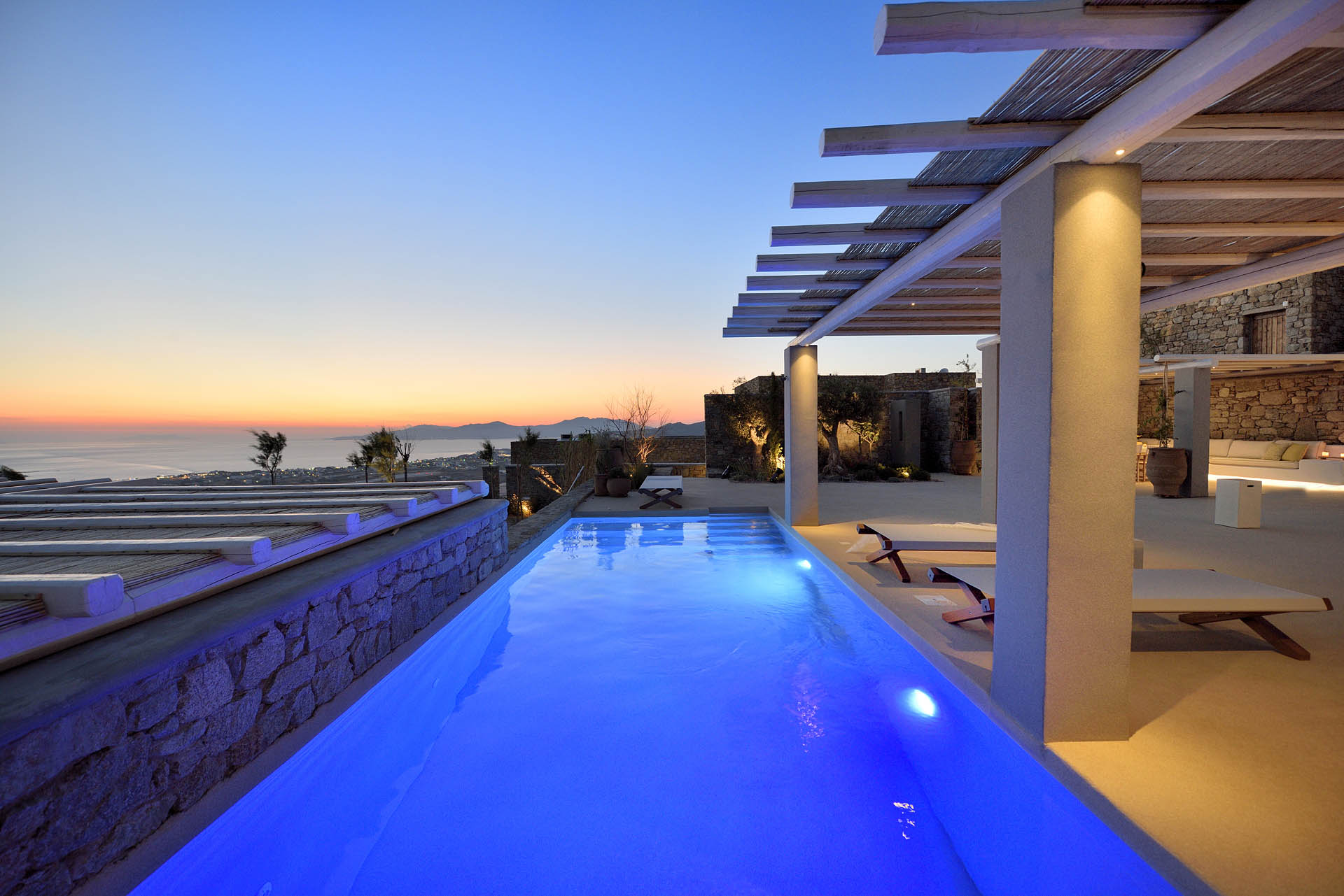 villa holidays in mykonos