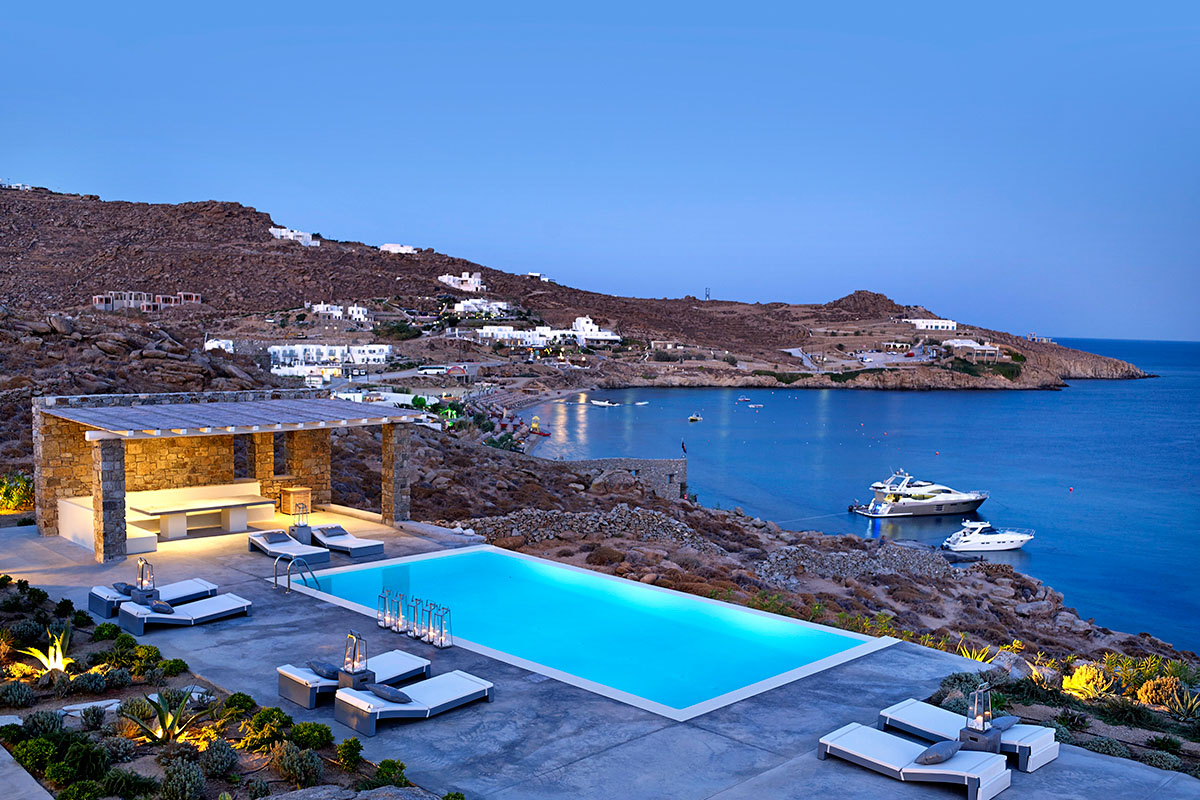 8 bedroomed villas mykonos