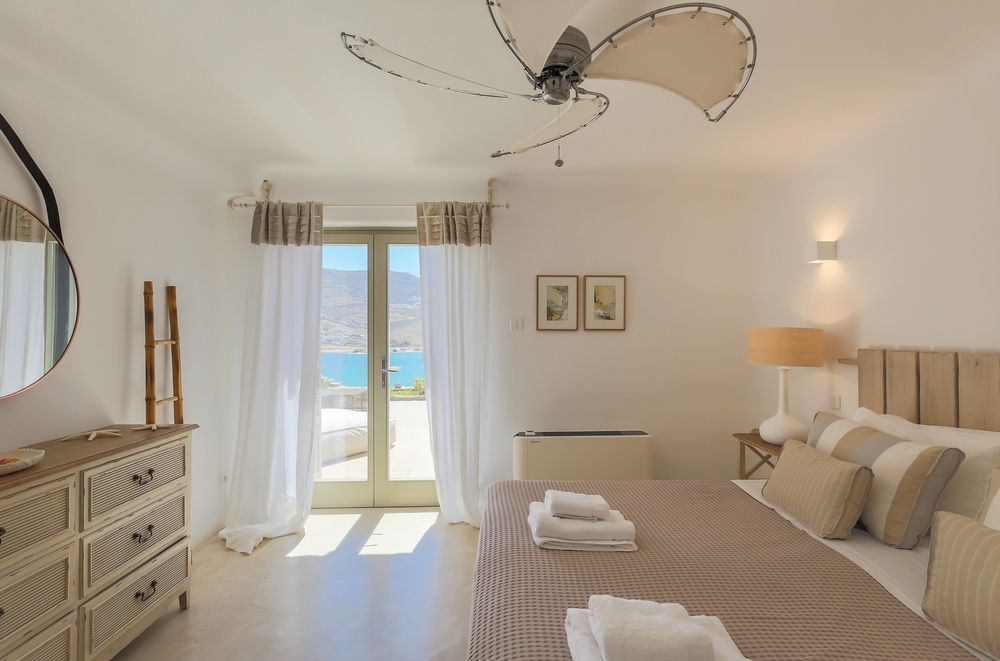 mykonos luxury villas