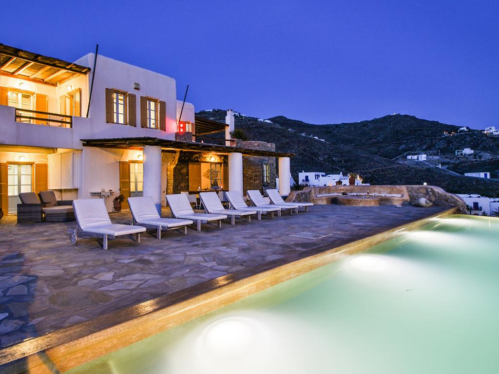 villa moonlight mykonos