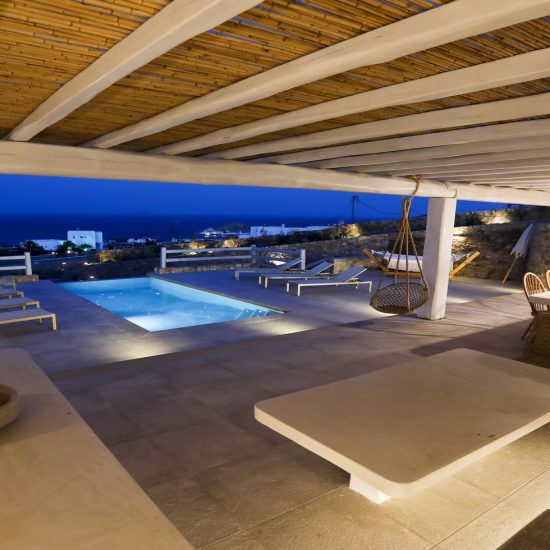 nykonos villa holidays