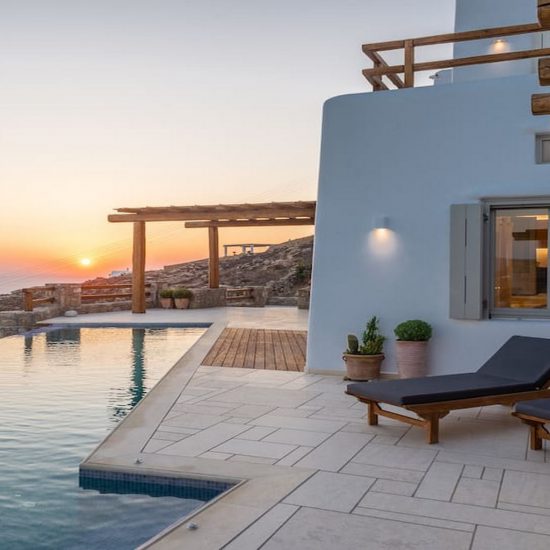 nykonos villa holidays