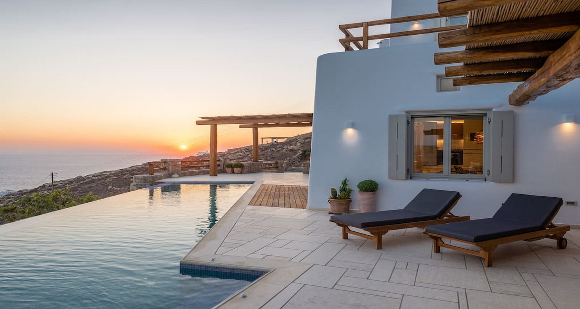 nykonos villa holidays