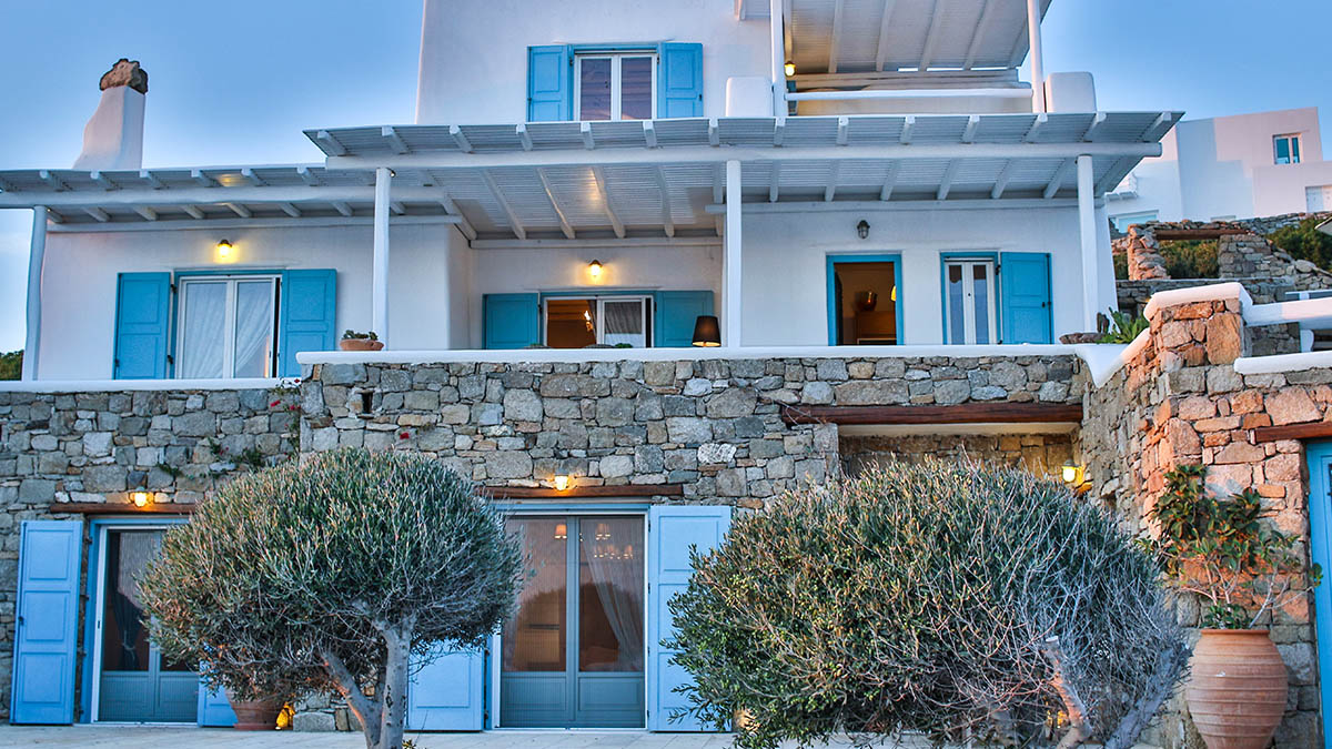 cheap mykonos villas