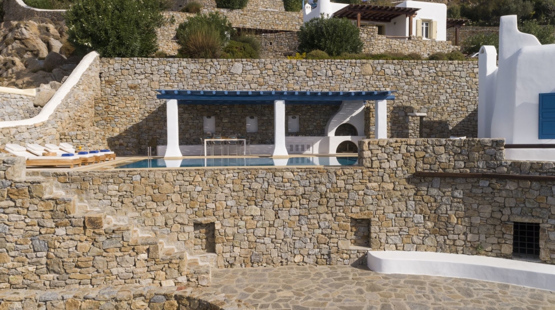 mykonos luxury villa rentals