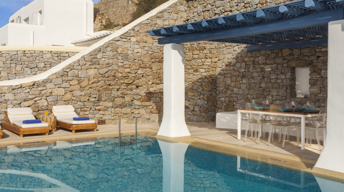 mykonos luxury villa rentals