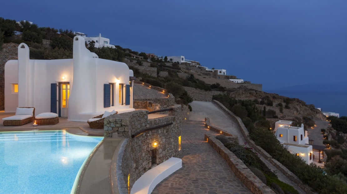 mykonos luxury villa rentals