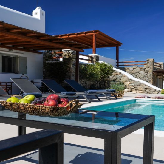 villa rentals mykonos