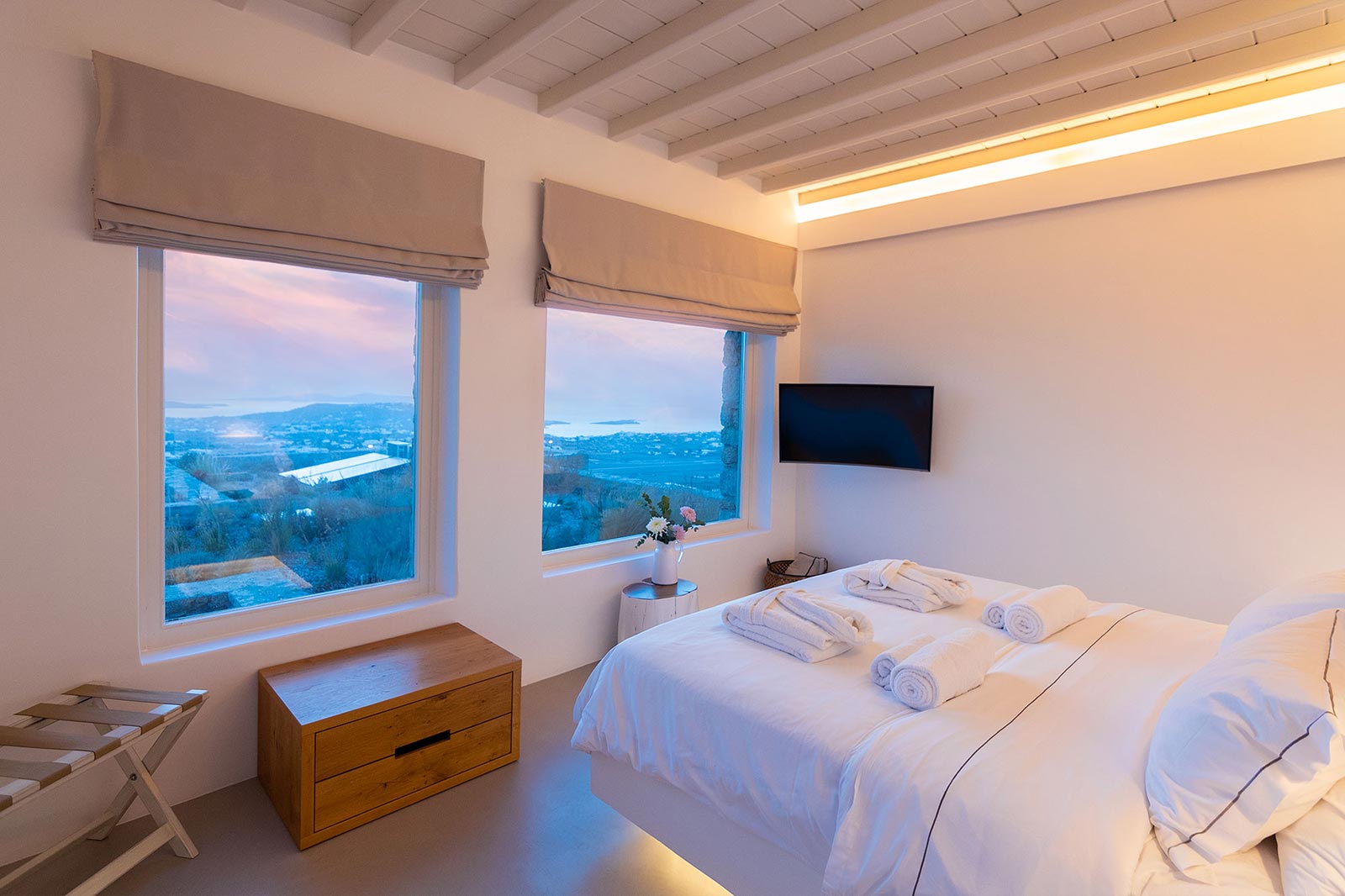 mykonos rocks villas