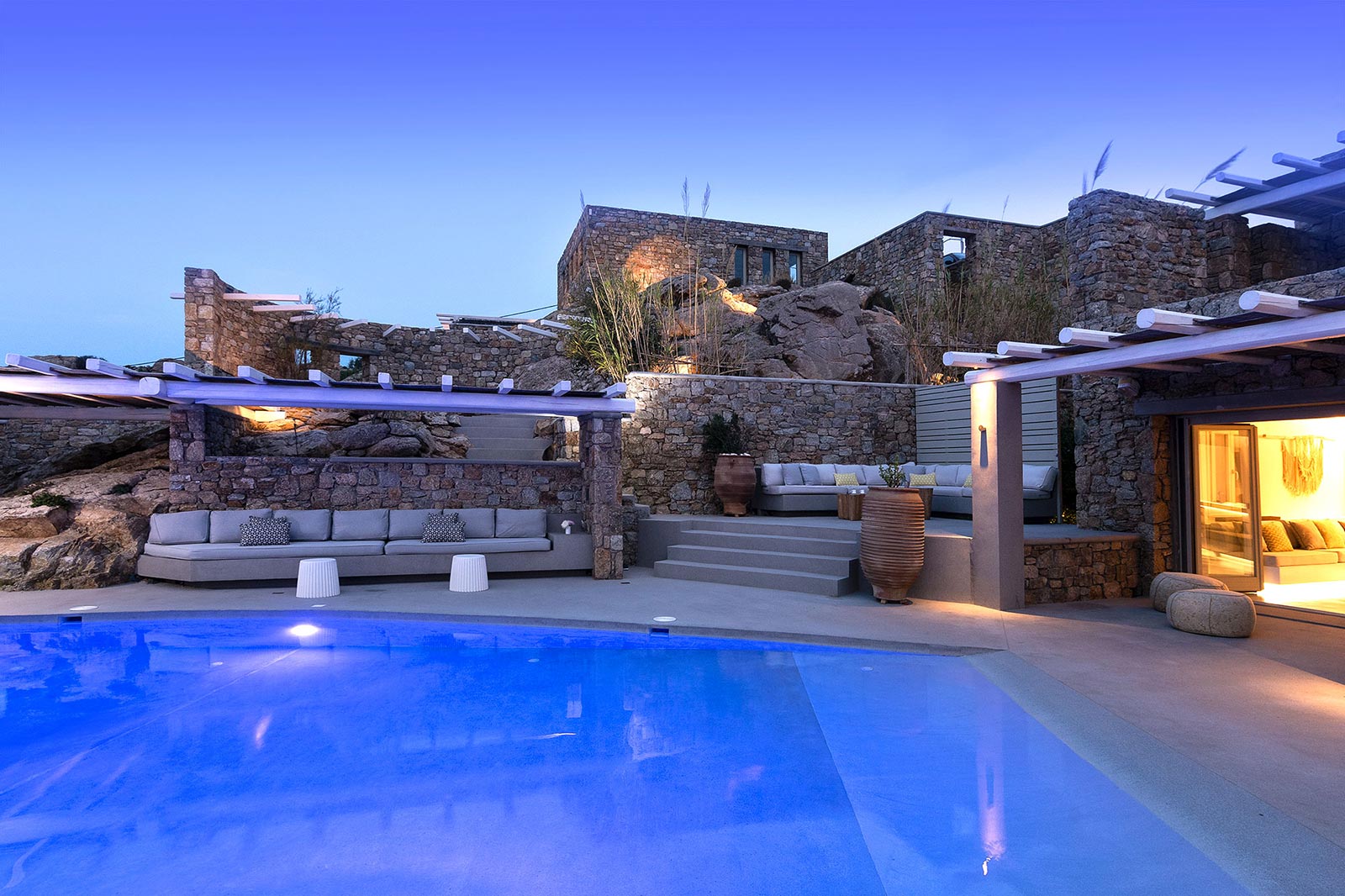 mykonos rocks villas