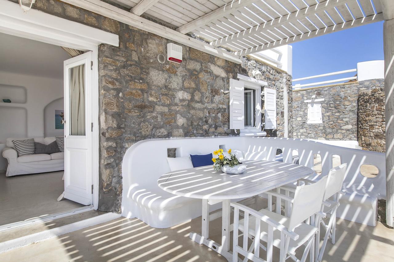 beach villas mykonos