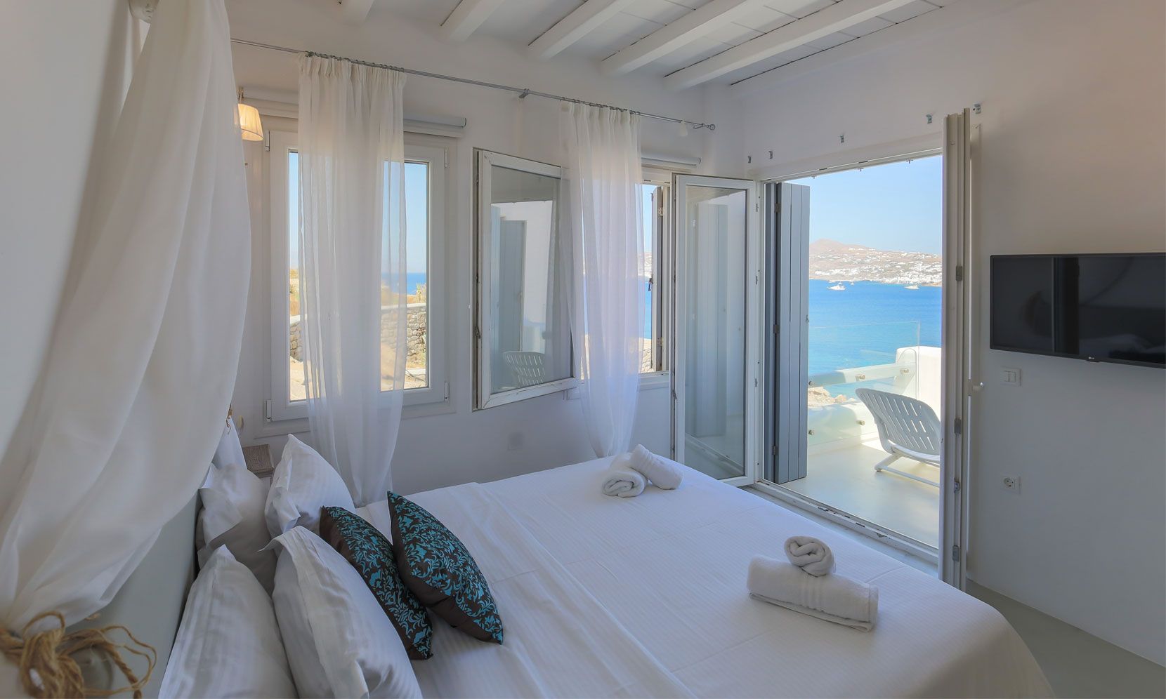 mykonos villas 4 bedrooms