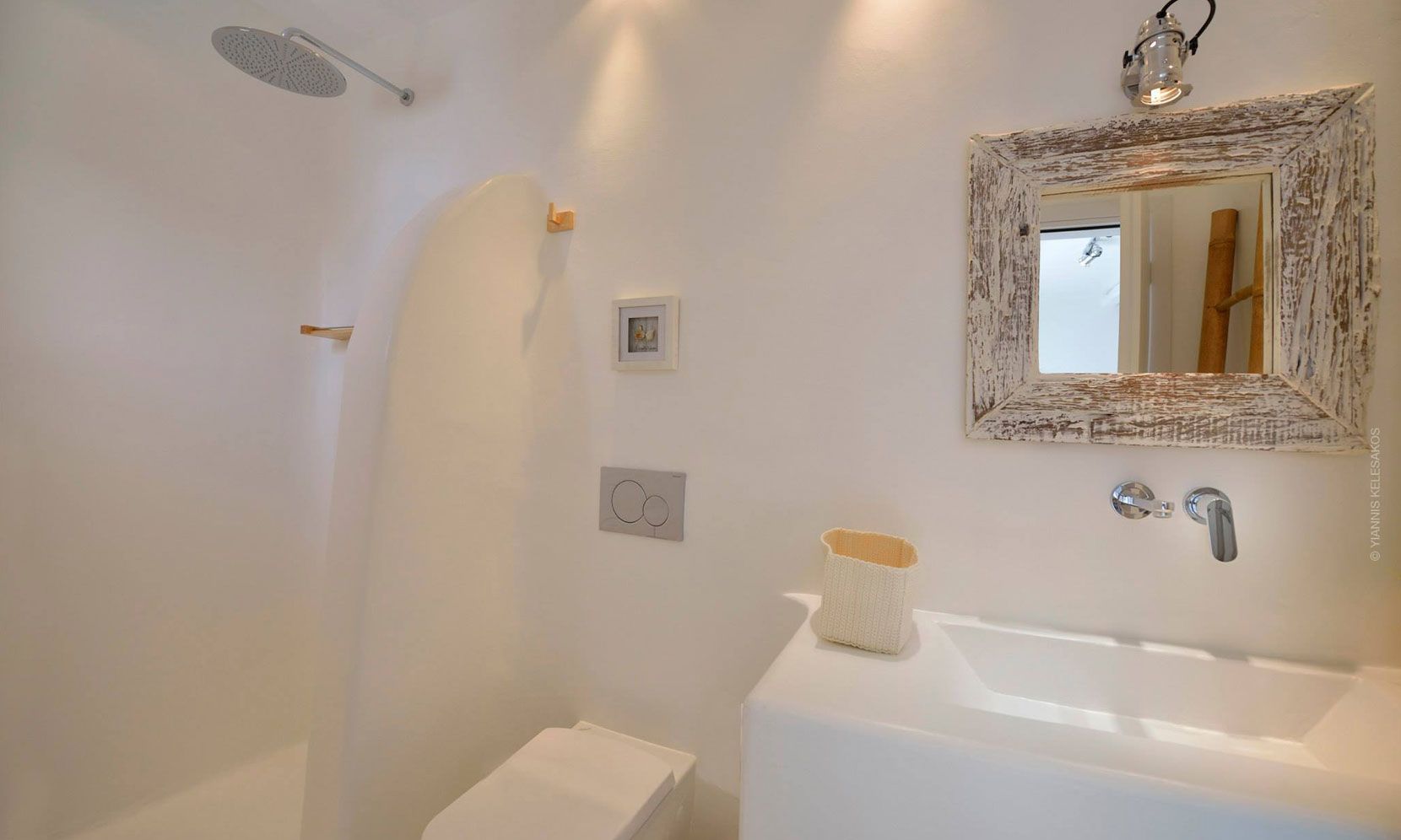 villa lucio mykonos bathroom