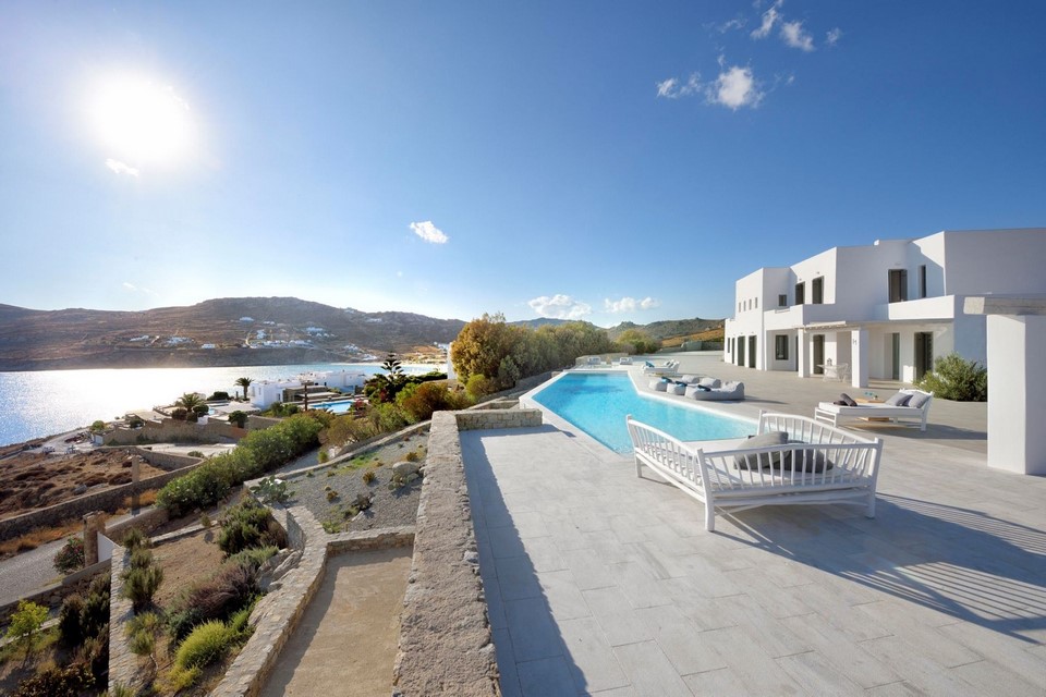 mykonos luxury villas