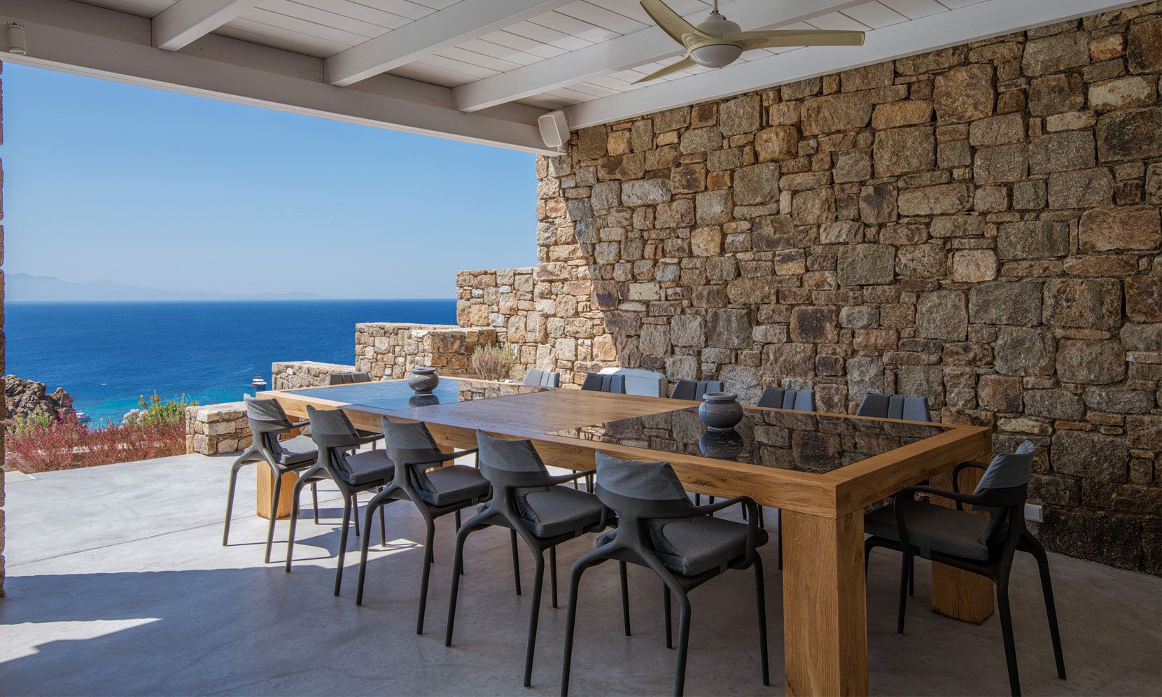 mykonos villas large groups