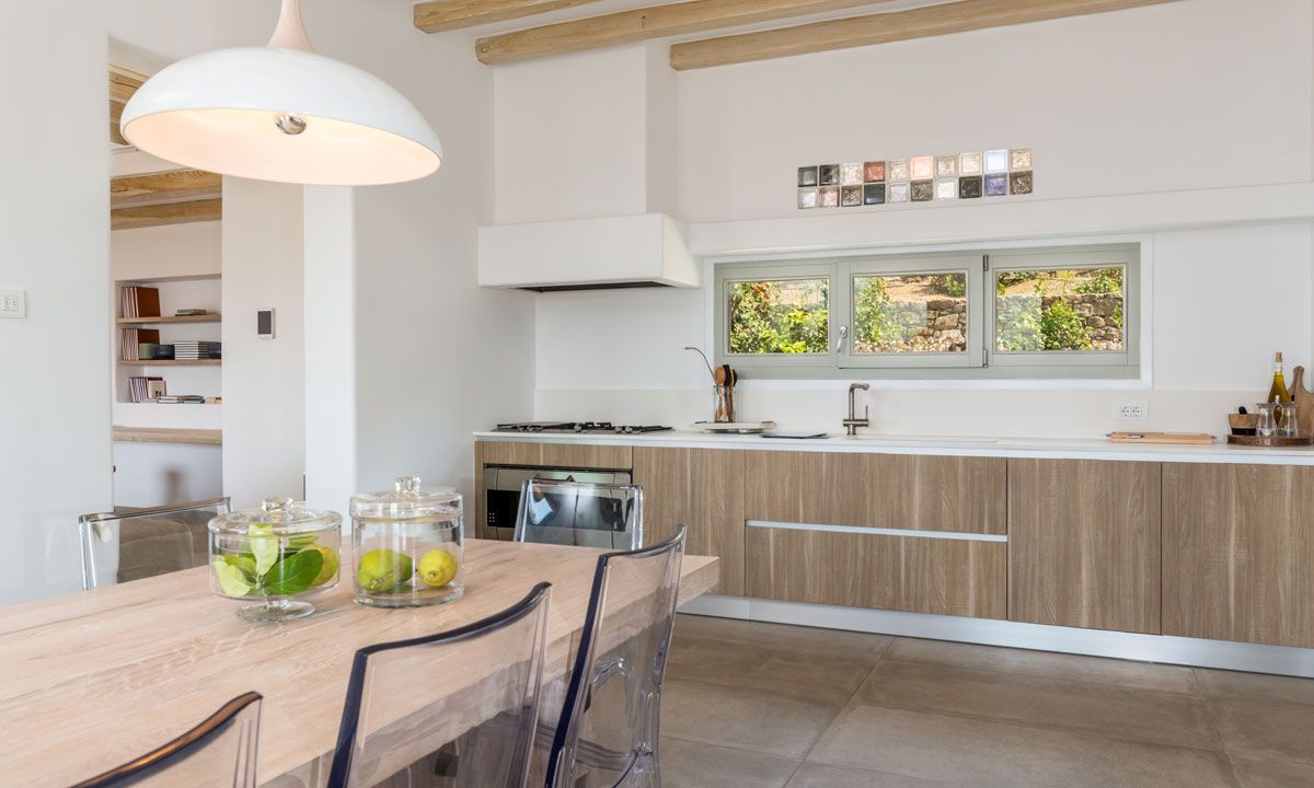 villa ambiente ftelia kitchen