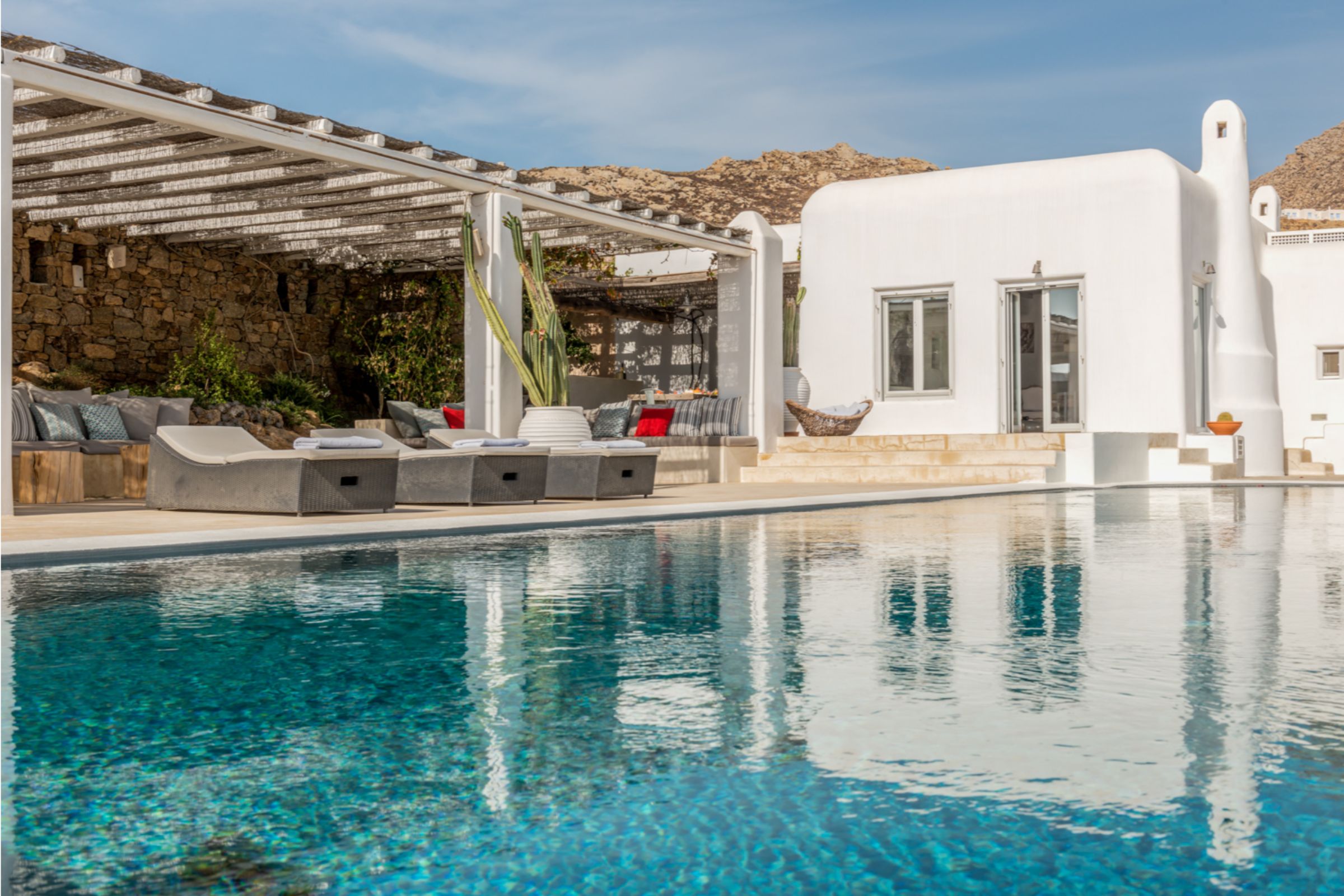 mykonos villas rentals