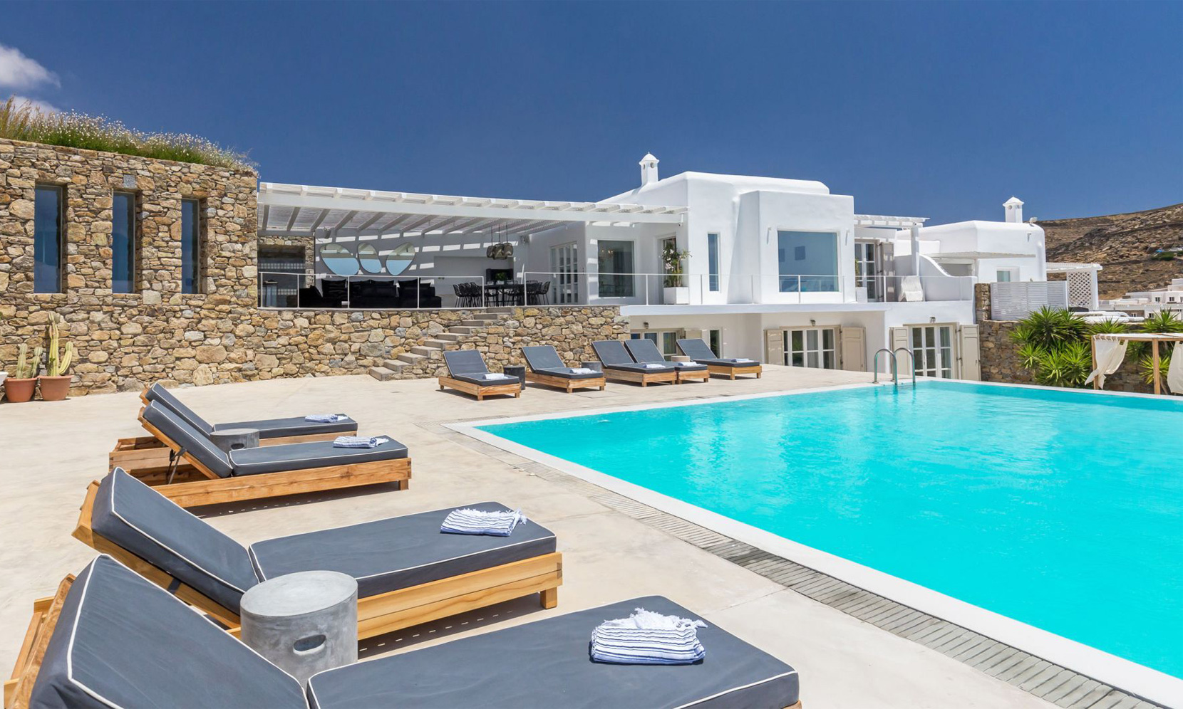 villas in mykonos