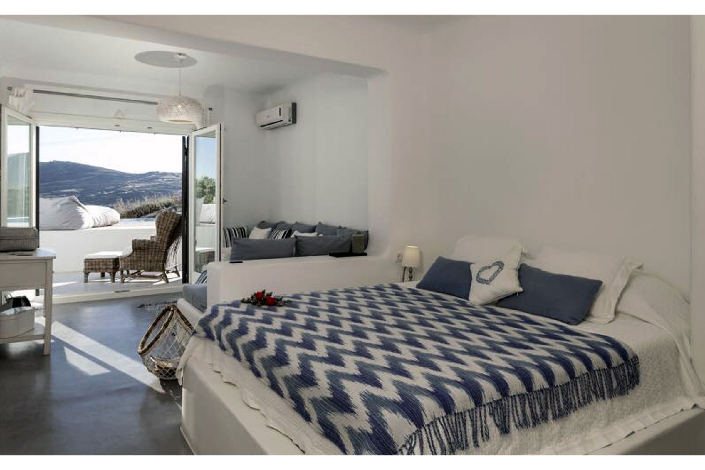 villa summer blue mykonos master