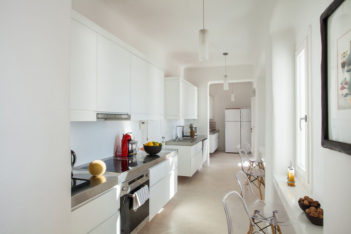 villa cassey aleomandra kitchen