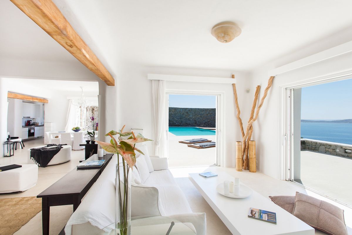 villa cassey aleomandra views