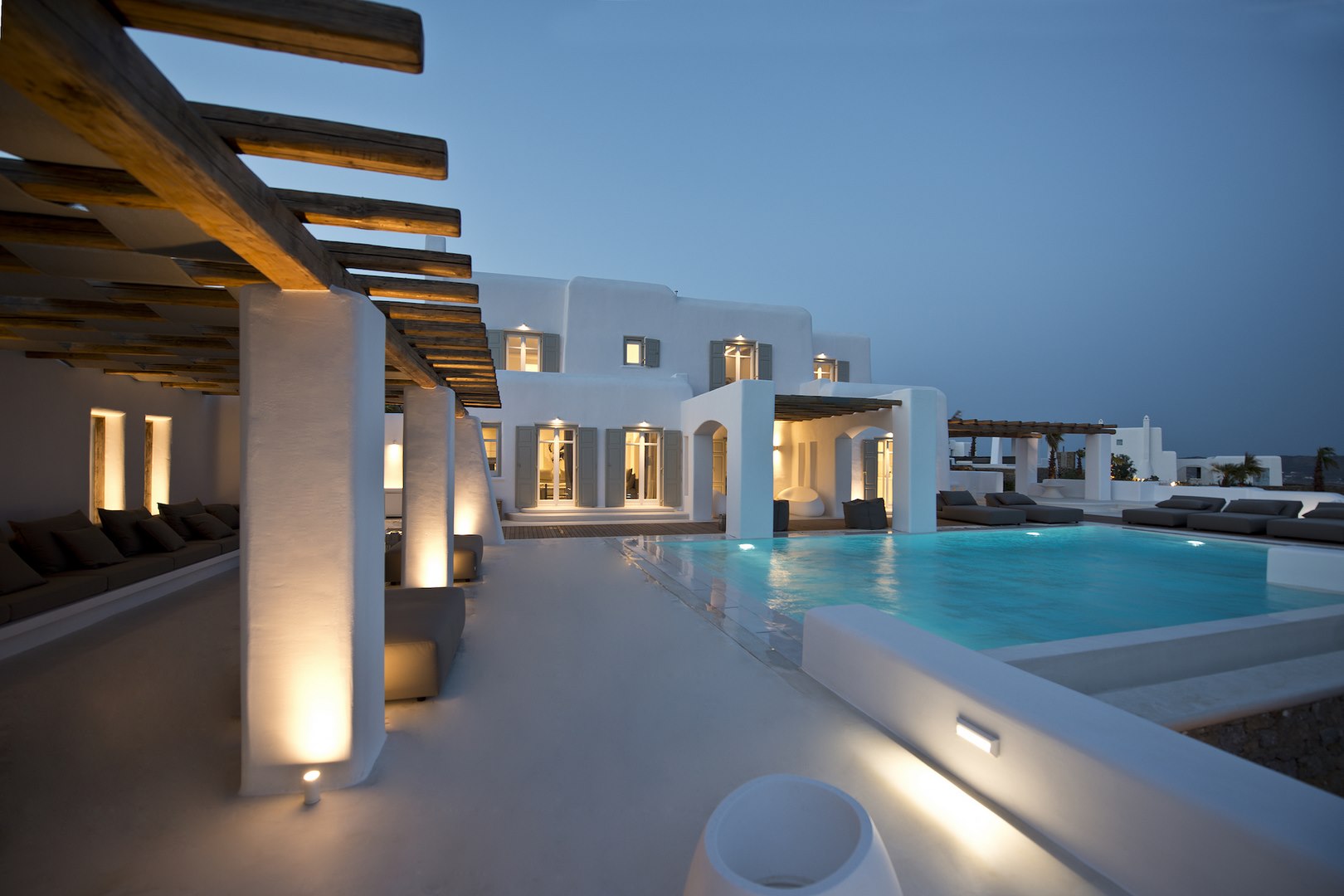 mykonos villas large groups