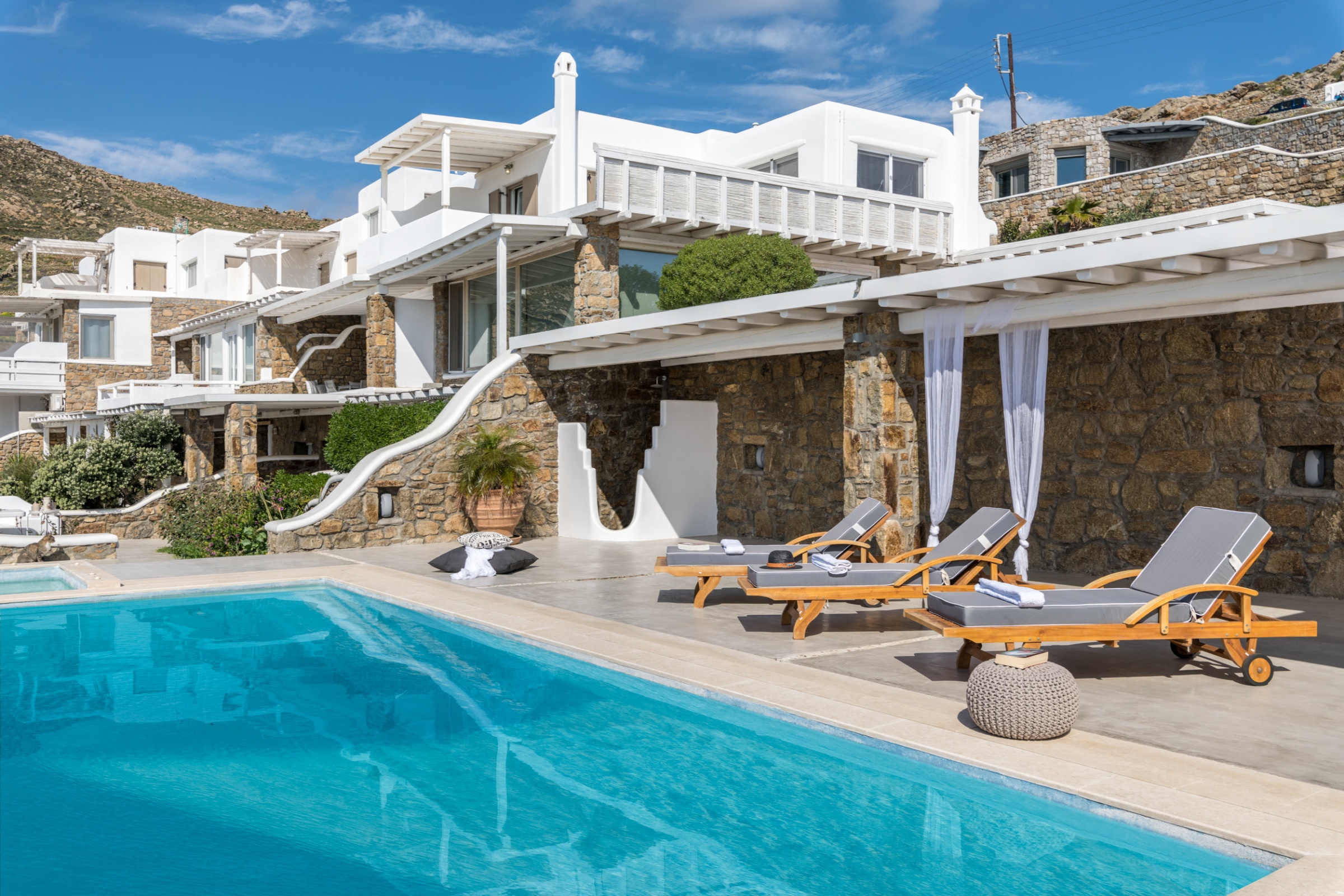 villa cecilia mykonos pool