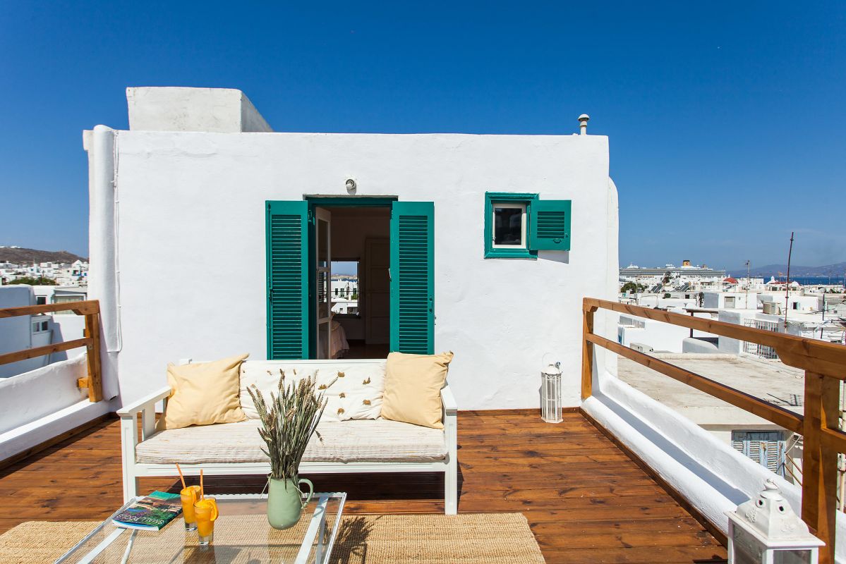 jules mykonos town house