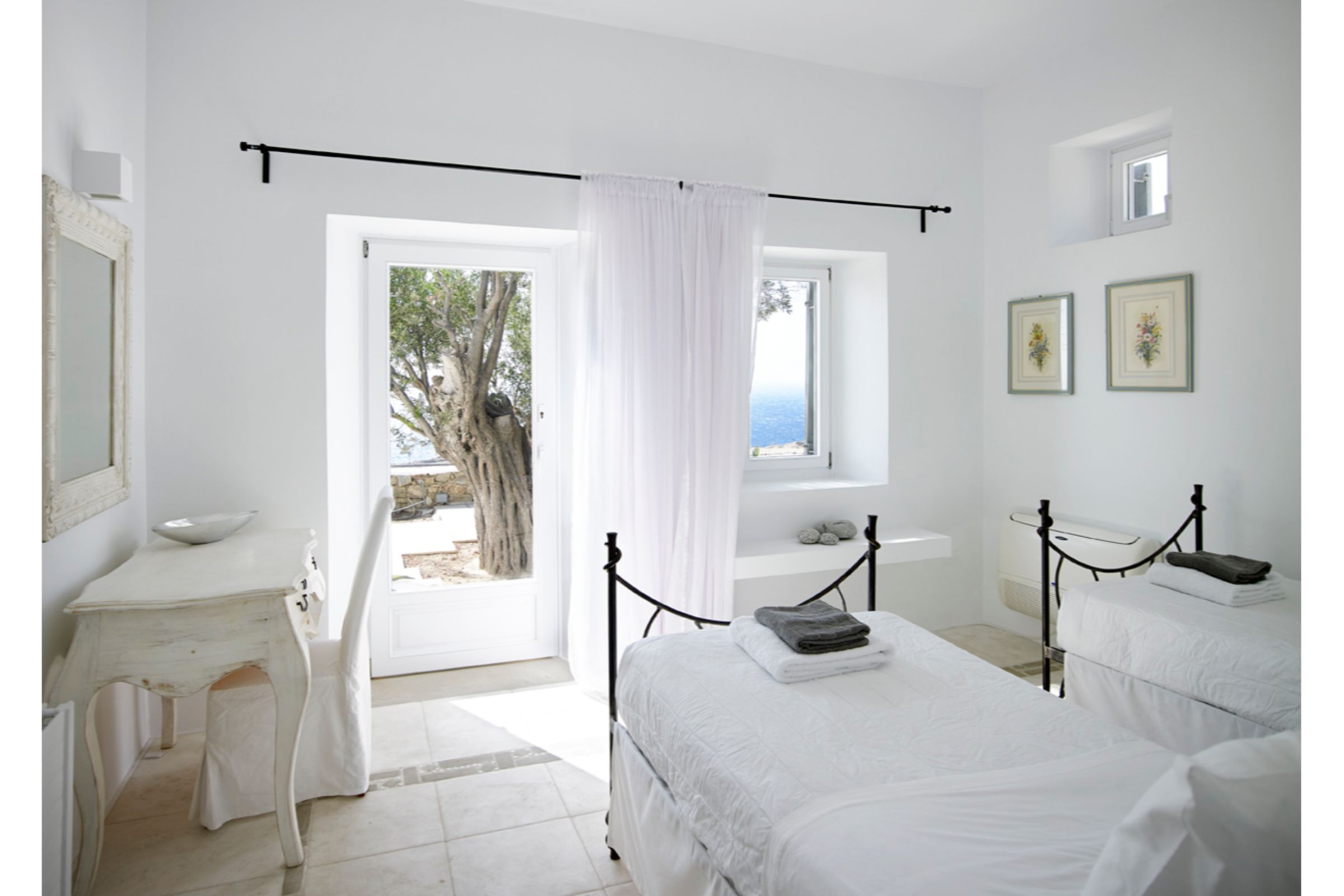 pyrgi private estate mykonos twin