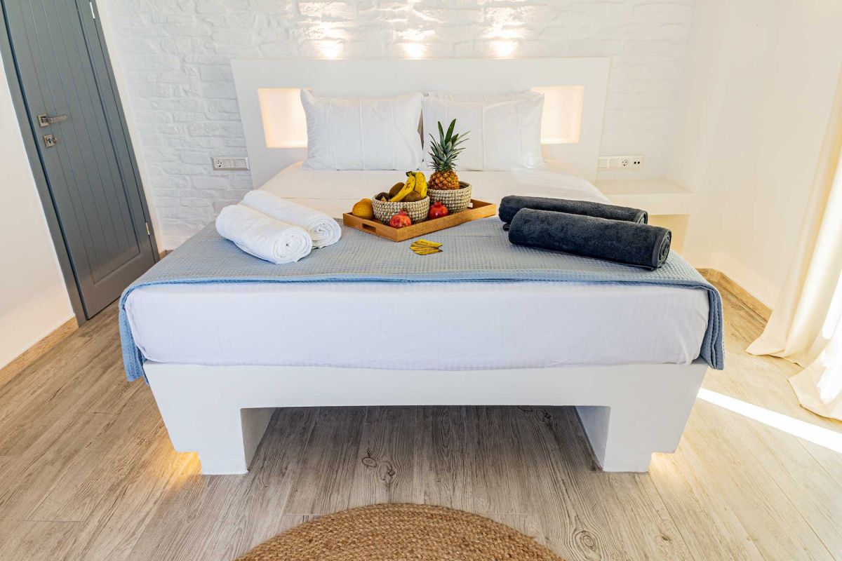 holidays in mykonos villas