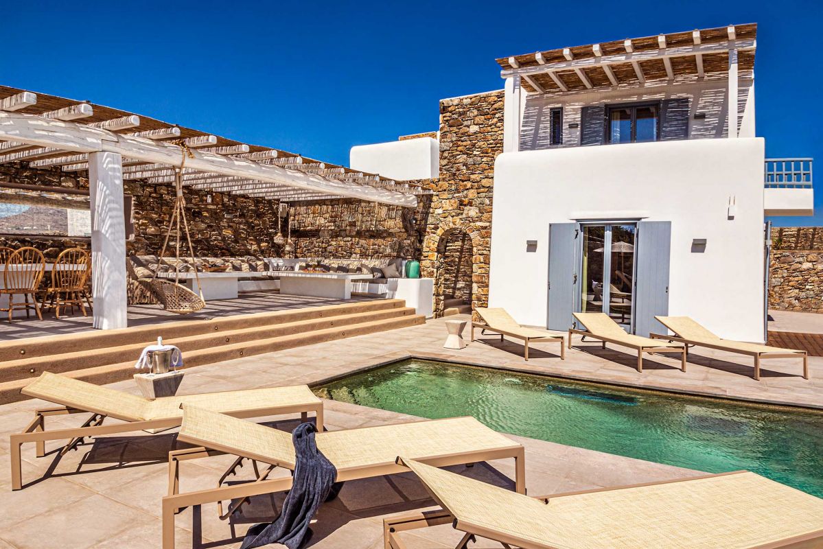 villa kinthos kalafatis