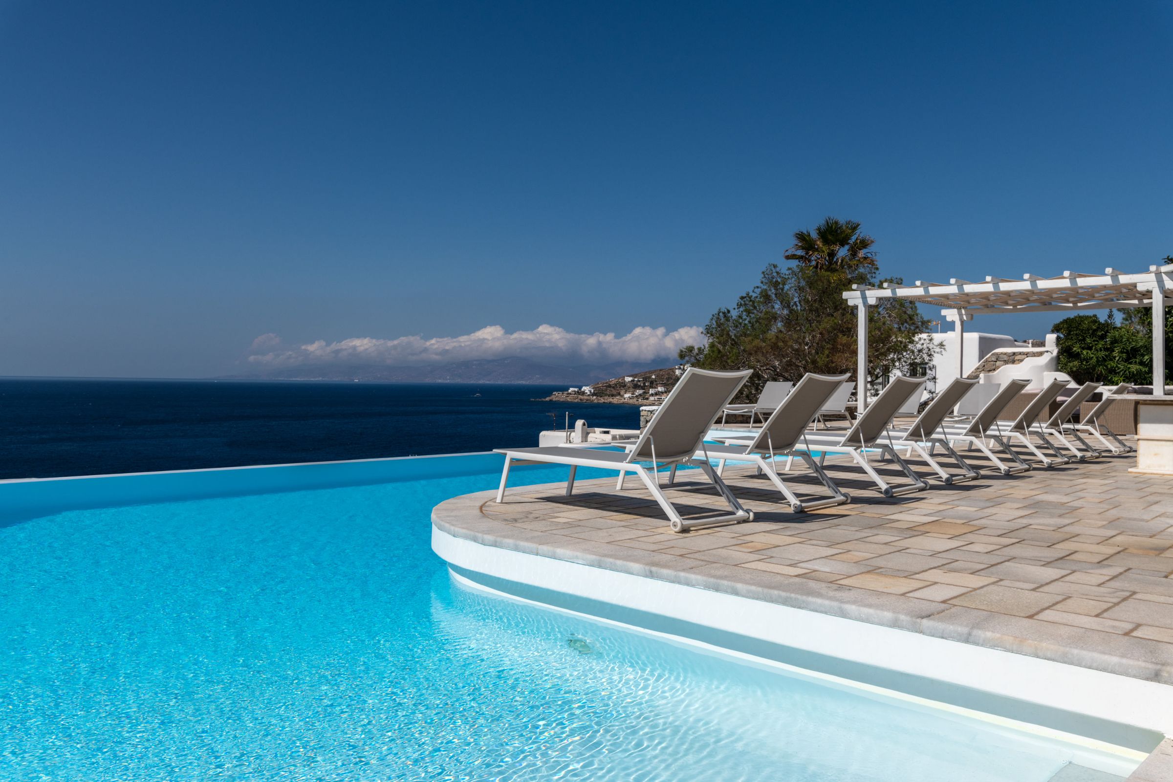 mykonos luxury villas