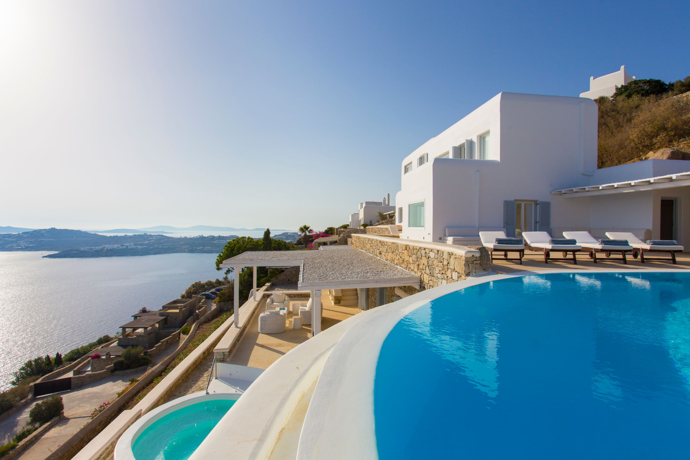 luxury mykonos villas