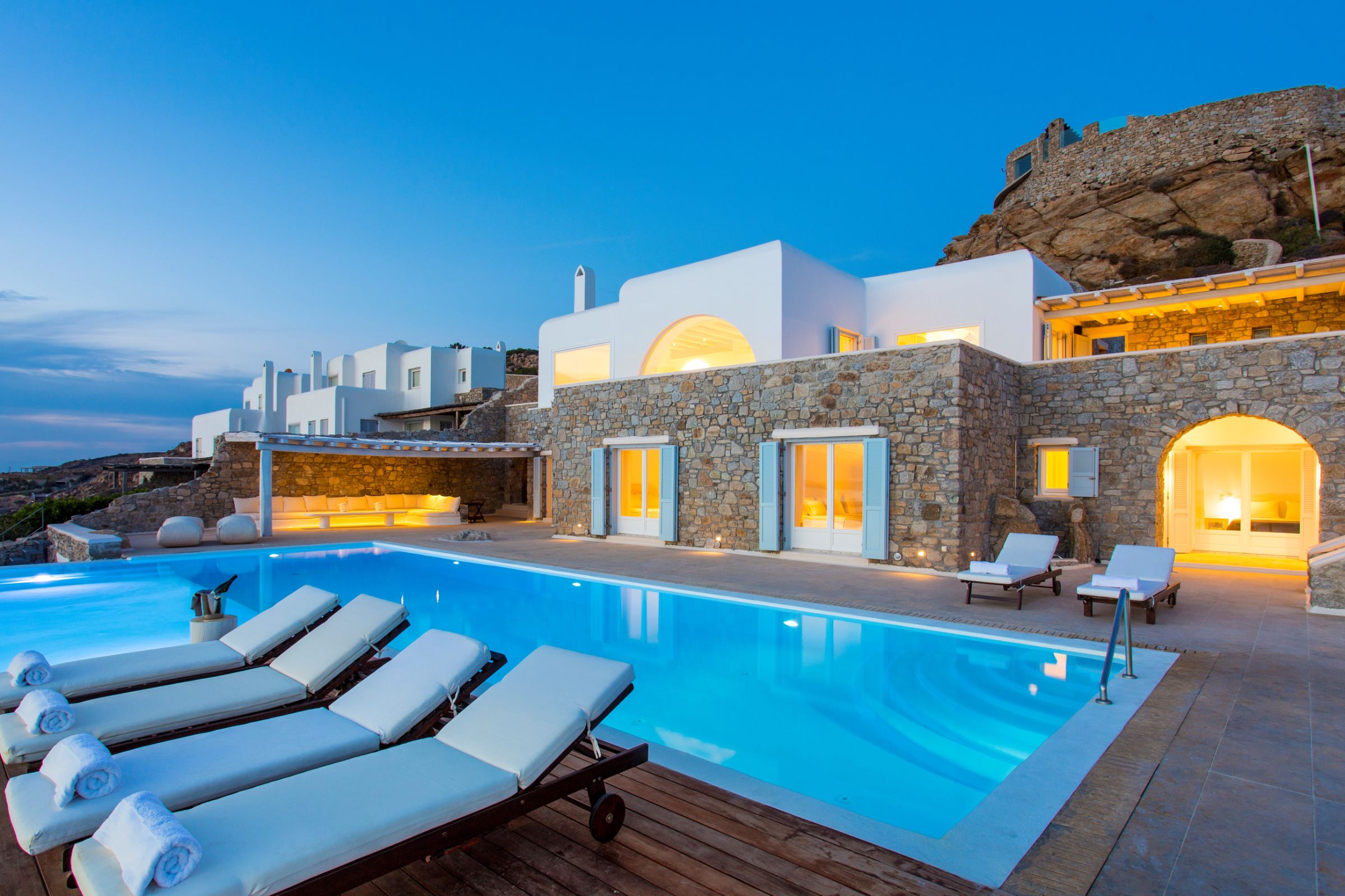 luxury mykonos villas