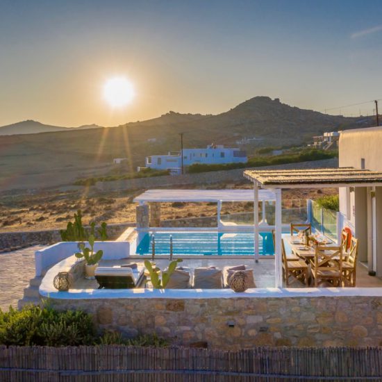 beach villas greece