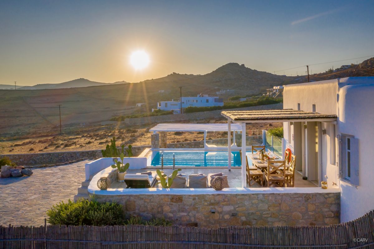 beach villas greece