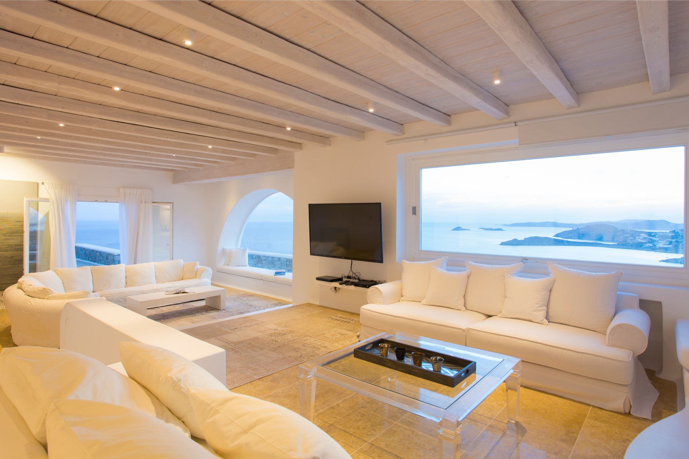 luxury mykonos villas