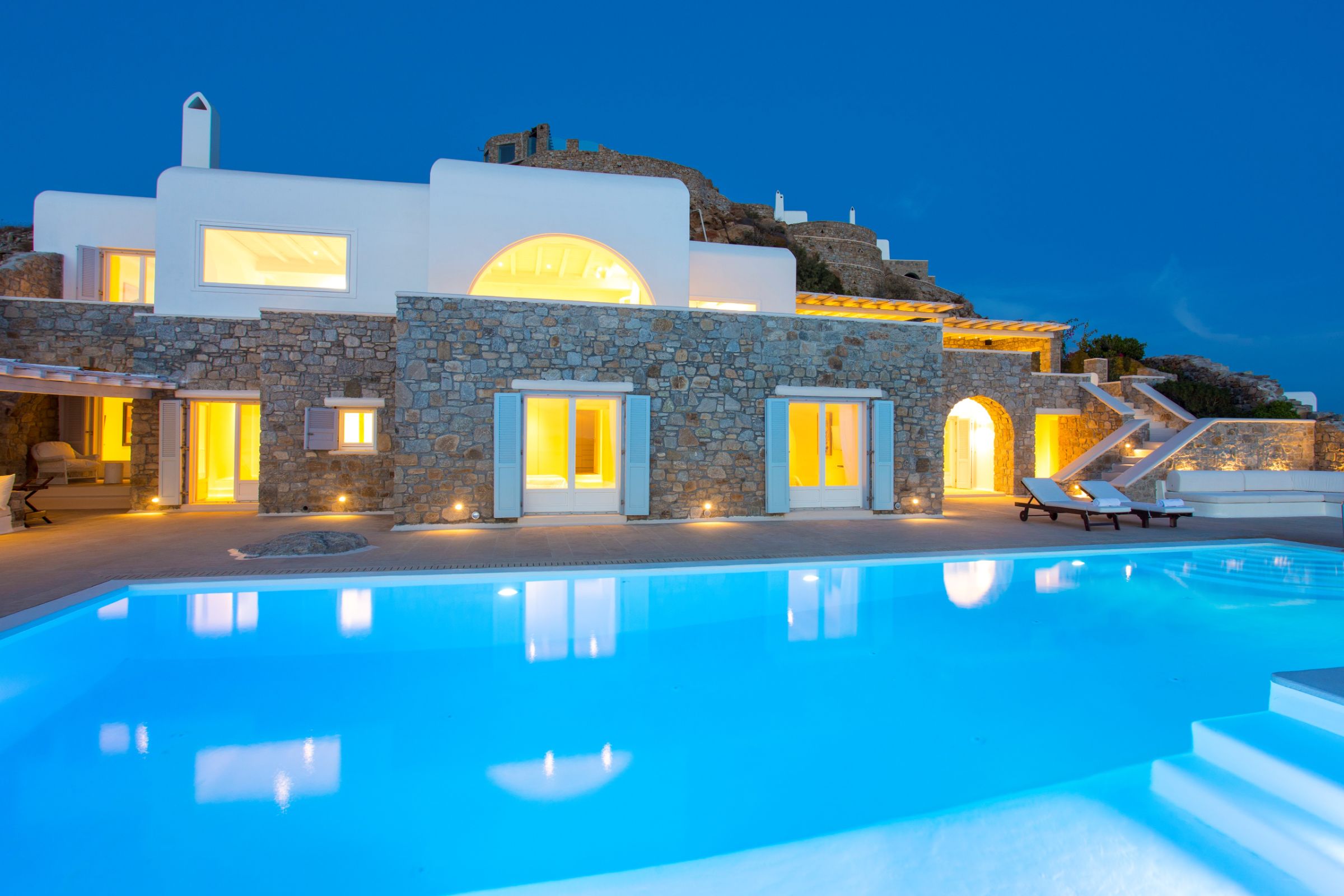 luxury mykonos villas