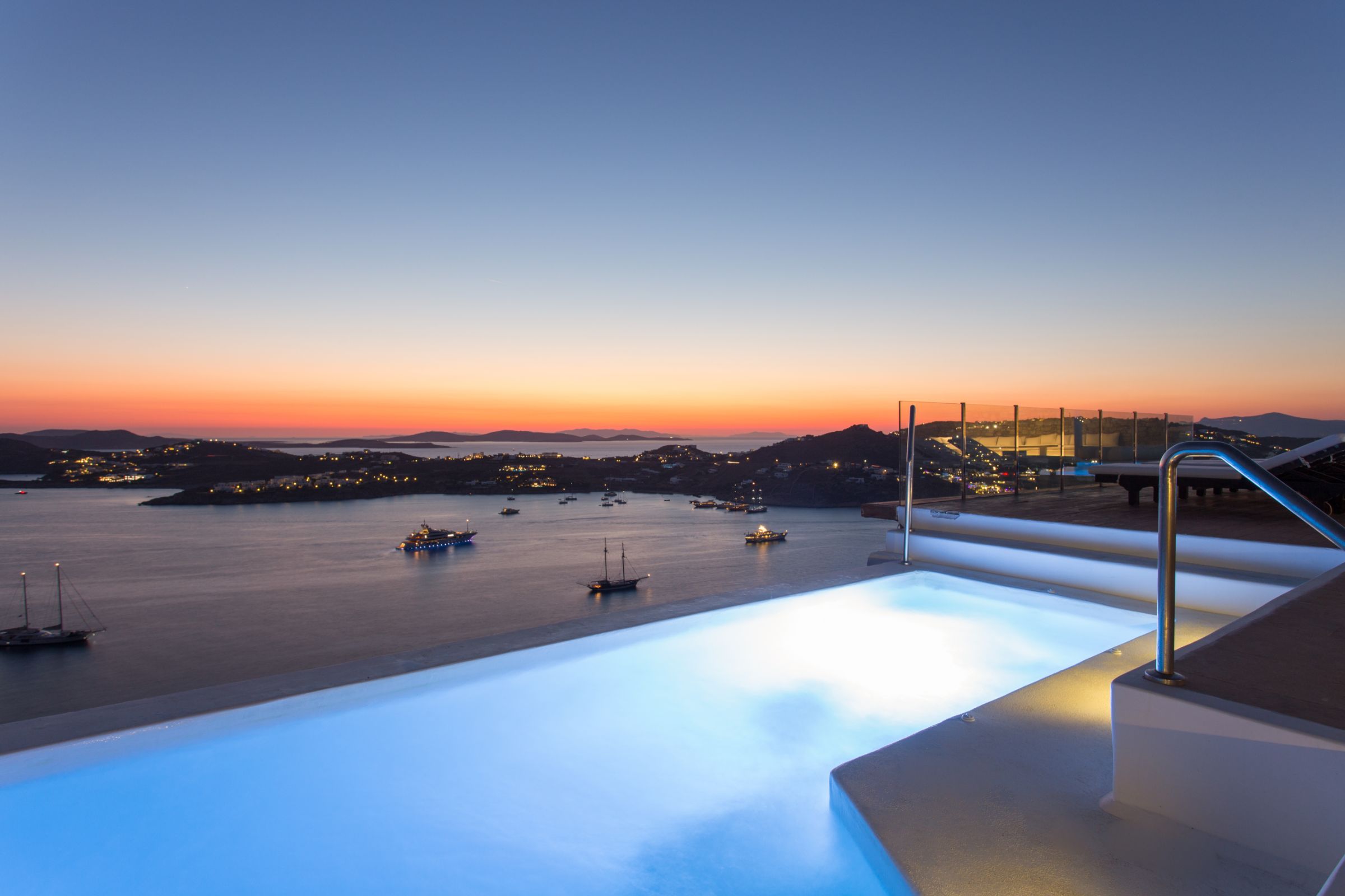 ornos villas mykonos