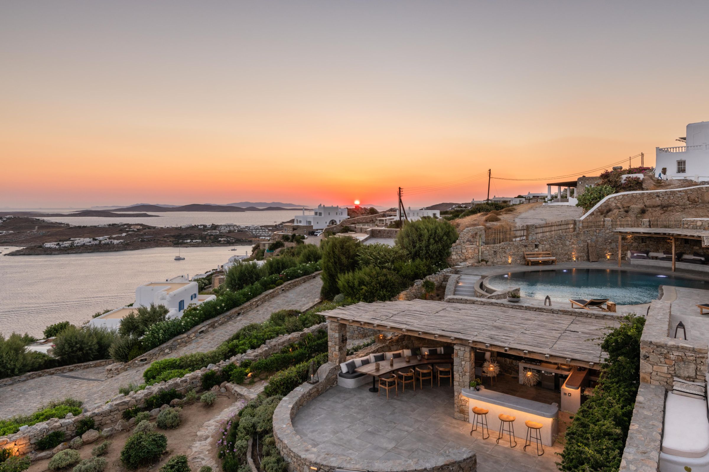 luxury mykonos villas