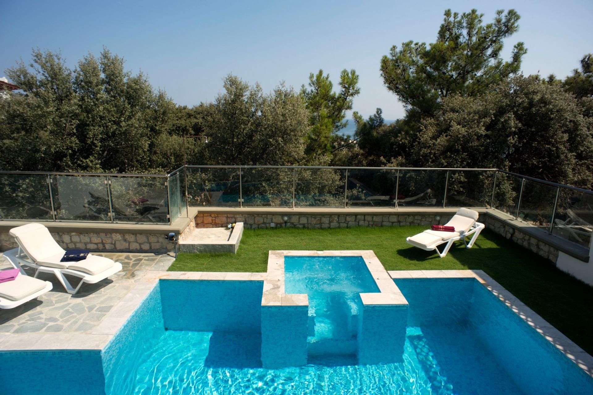 rhodes villa private pools