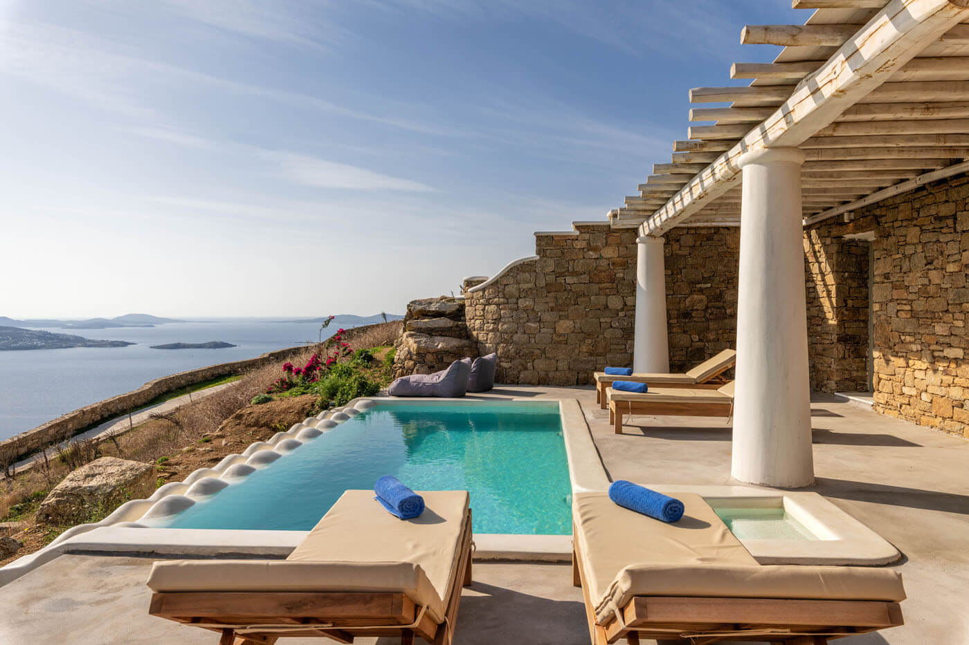 luxury villas in mykonos