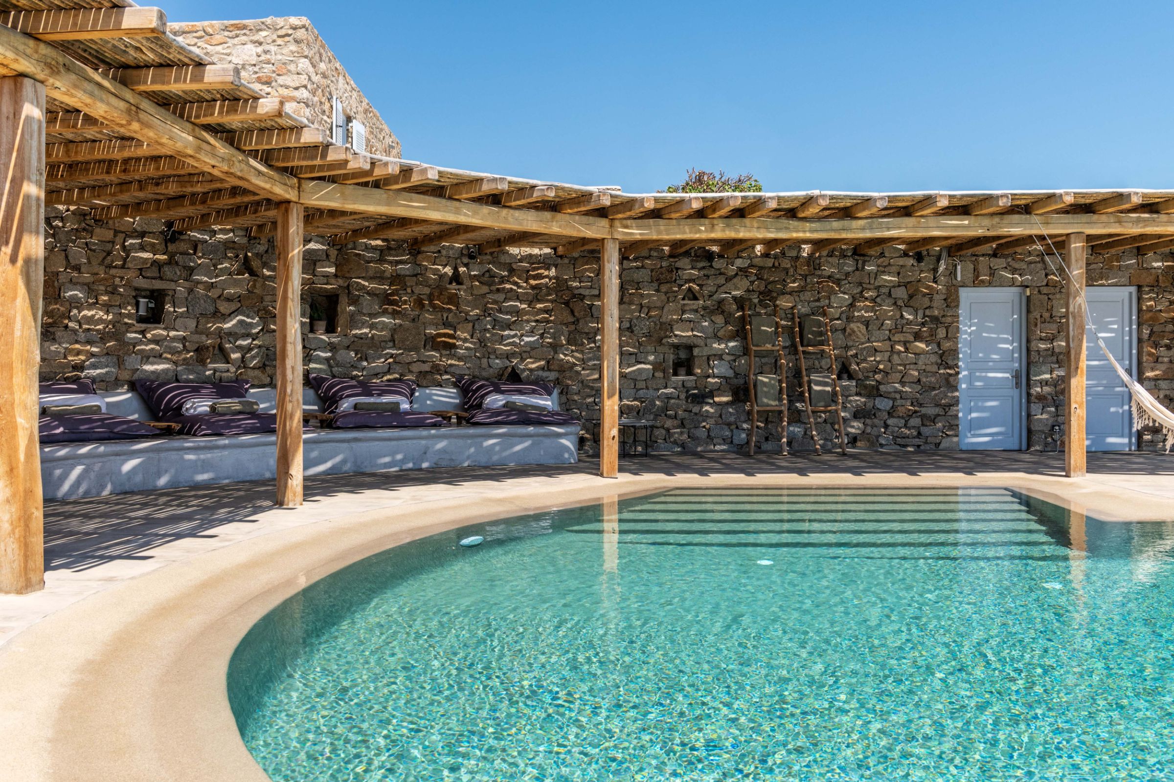 luxury mykonos villas