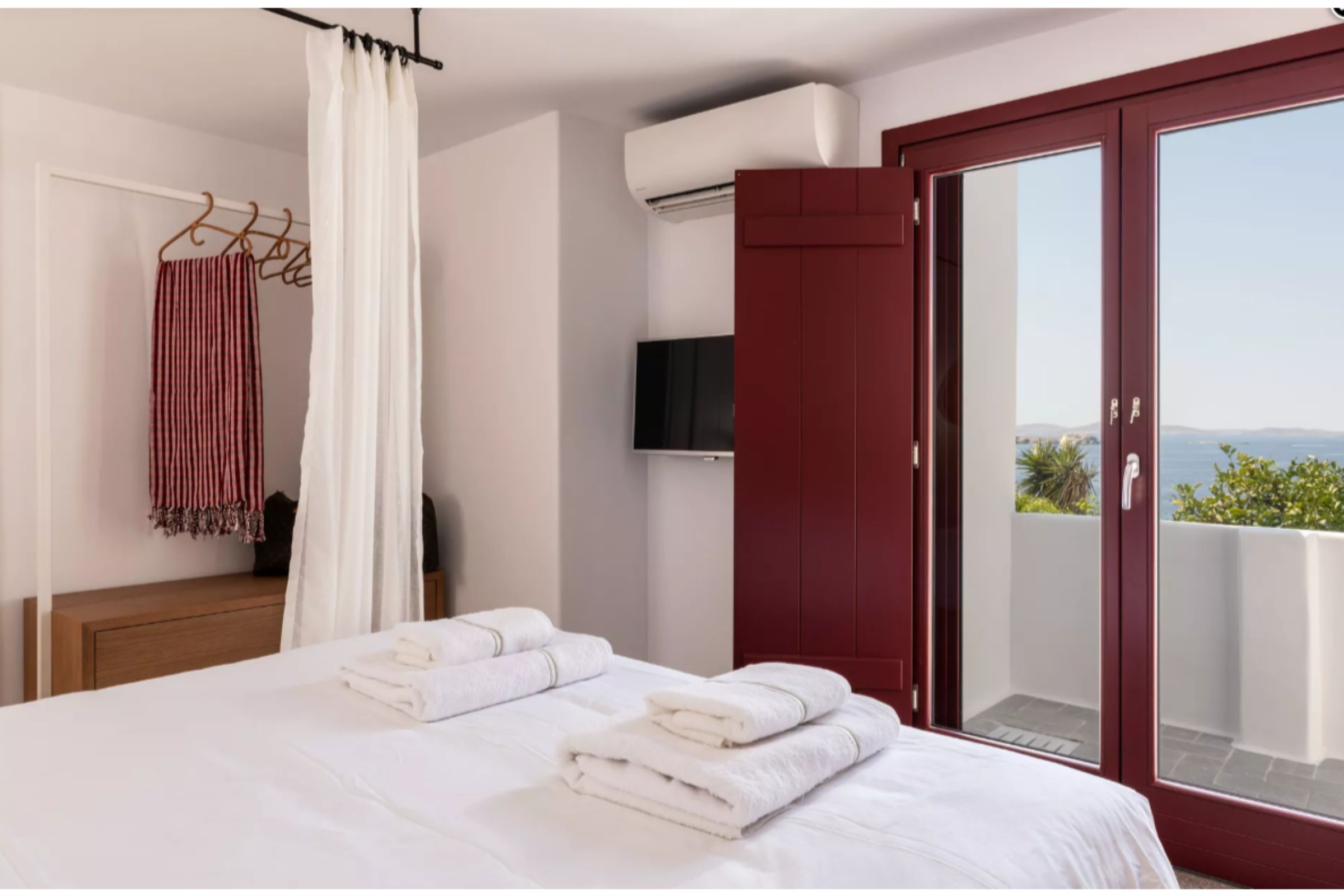 3 bedroom villas mykonos