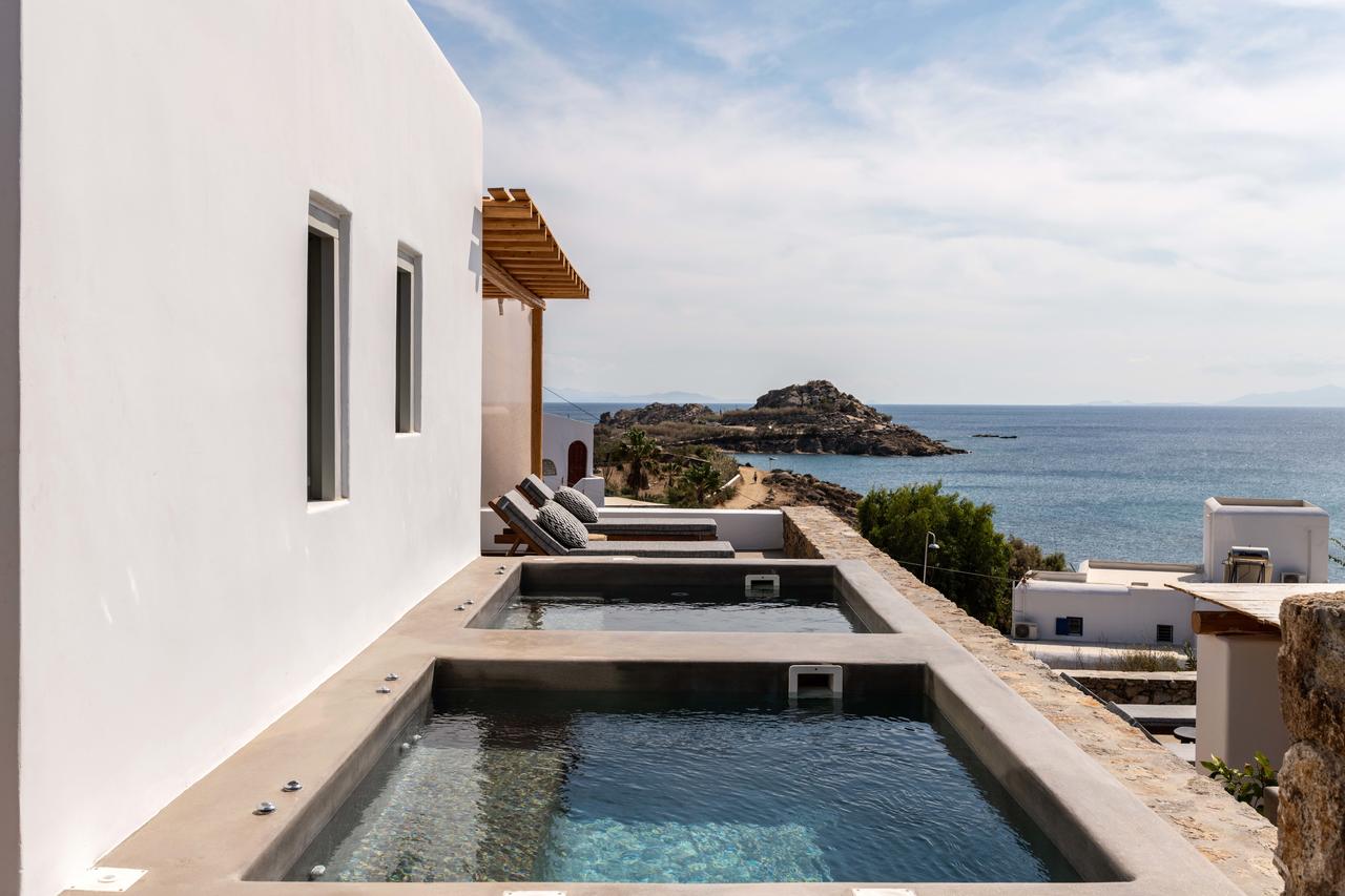 villas near skorpios mykonos