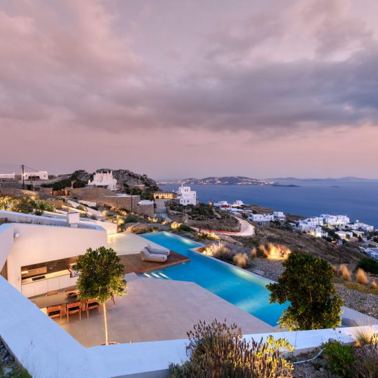 luxury mykonos villas greece