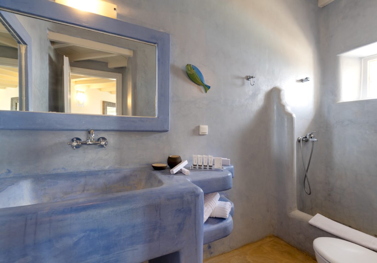 large villas in mykonos