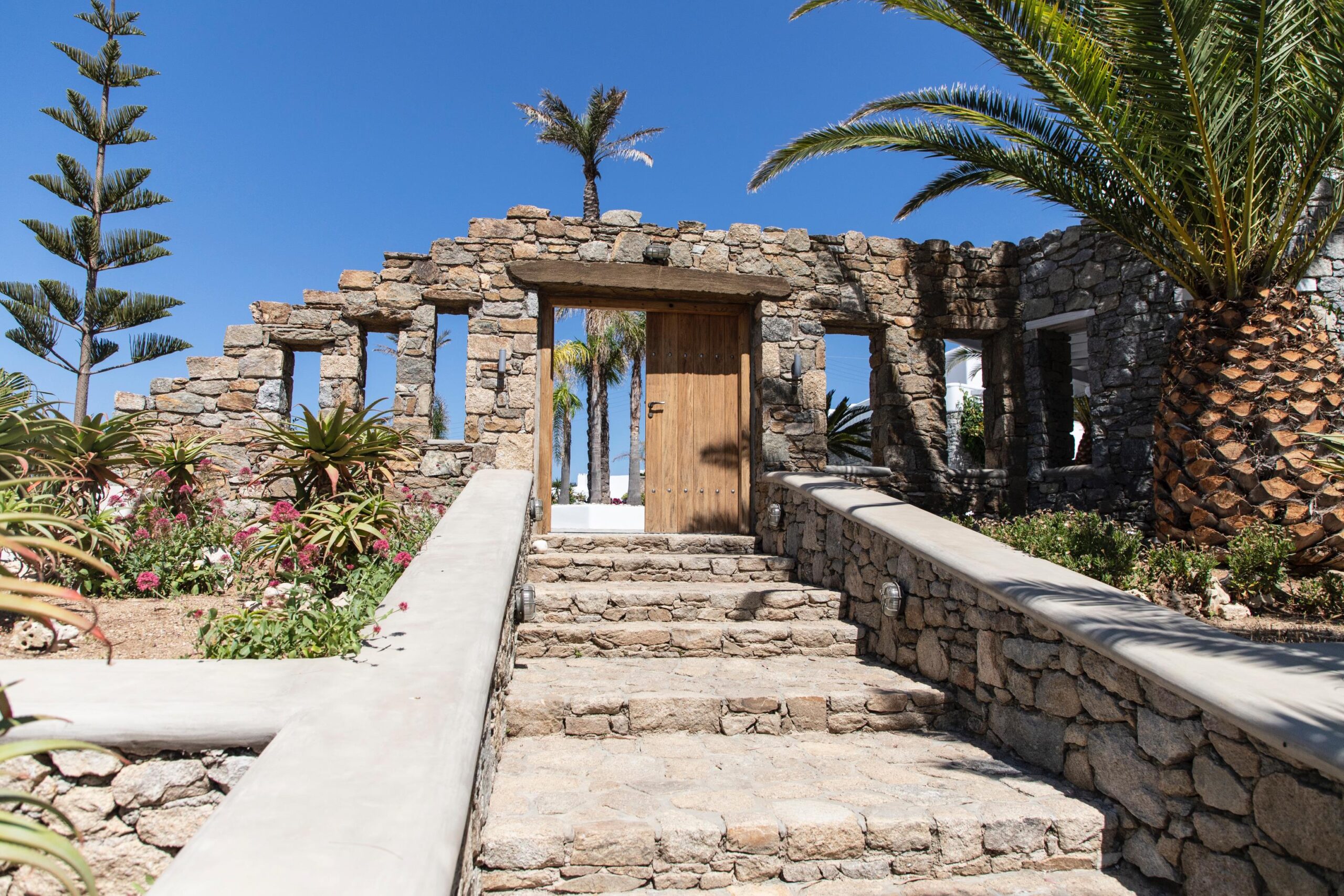 luxury villas 8 bedrooms mykonos