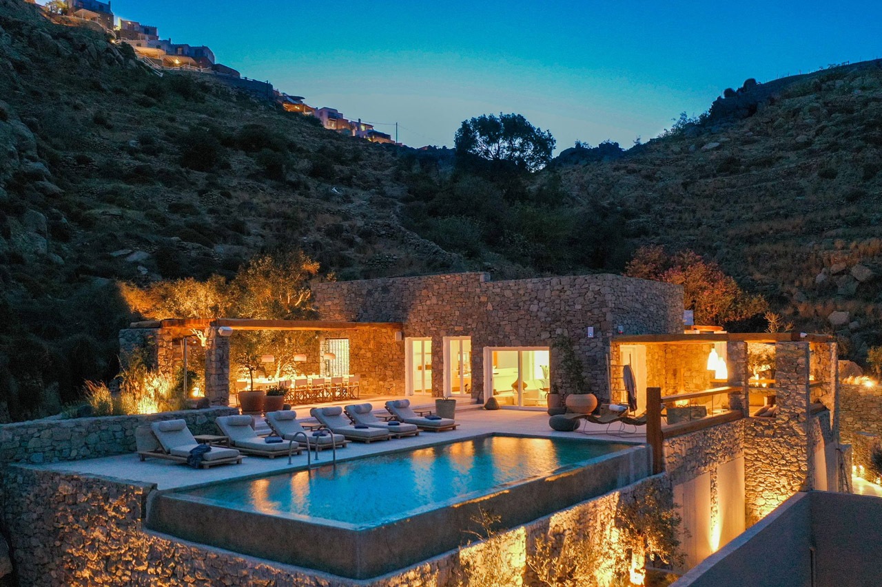 mykonos luxury villas psarou
