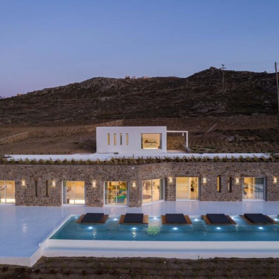 luxury villas in mykonos